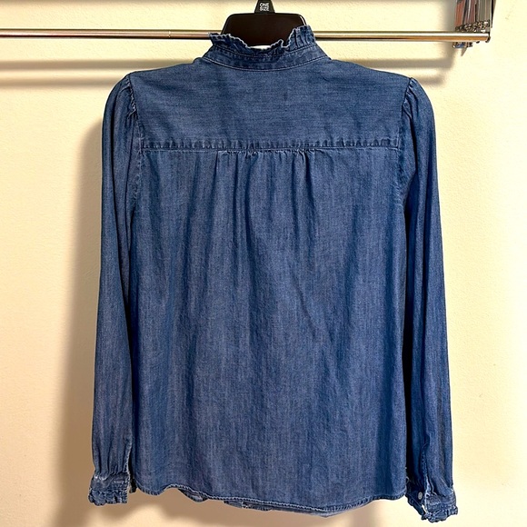 Loft Ruffle Chambray Blouse - Picture 5 of 9